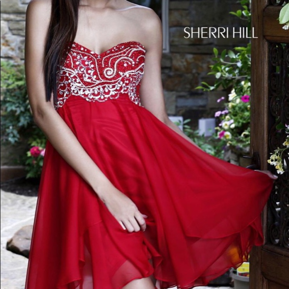 Red Sherri Hill Cocktail